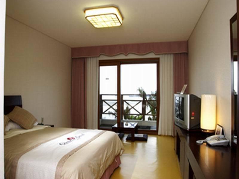 Ocean Grand Hotel 3*
